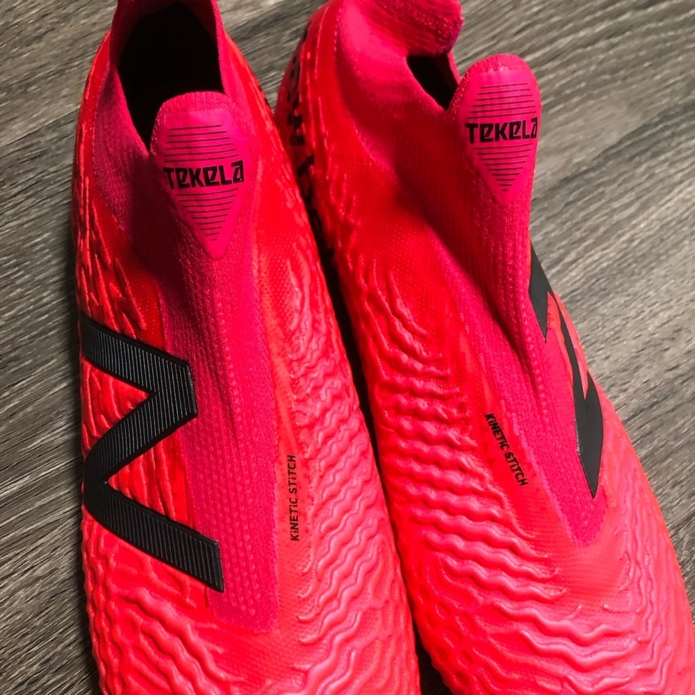 New Balance Tekela V3+ Pro FG Soccer Cleats - Pink/Black - Mens Size 12 - Picture 5 of 12